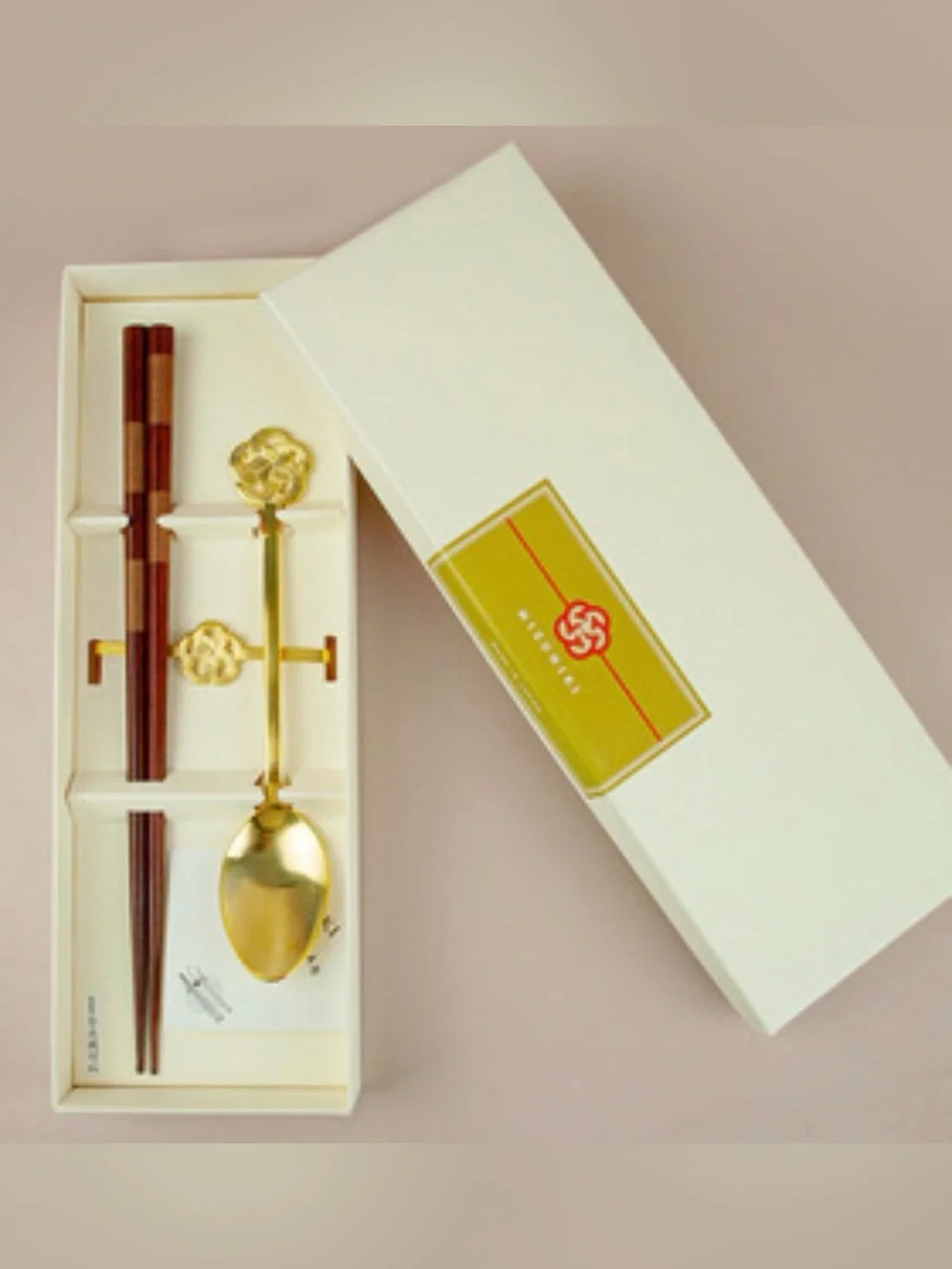 NIB HANDMADE IN JAPAN GOLD CHOPSTICKS,SPOON, & CHOPSTICK TRIO GIFT SET!